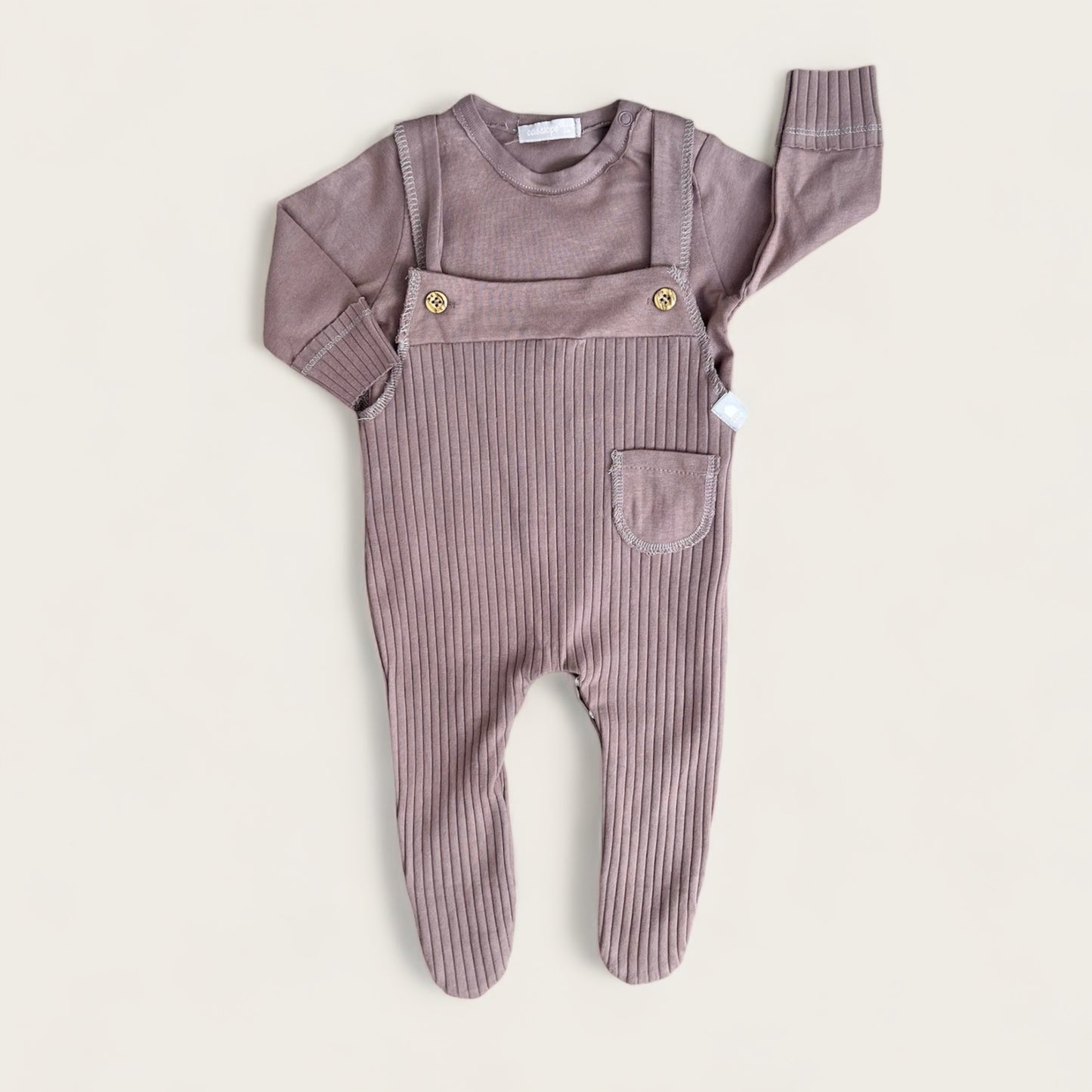 Malvenfarbenes Latzhose-Set